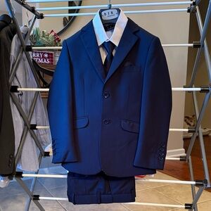 Boys Navy Blue Suit Size 8